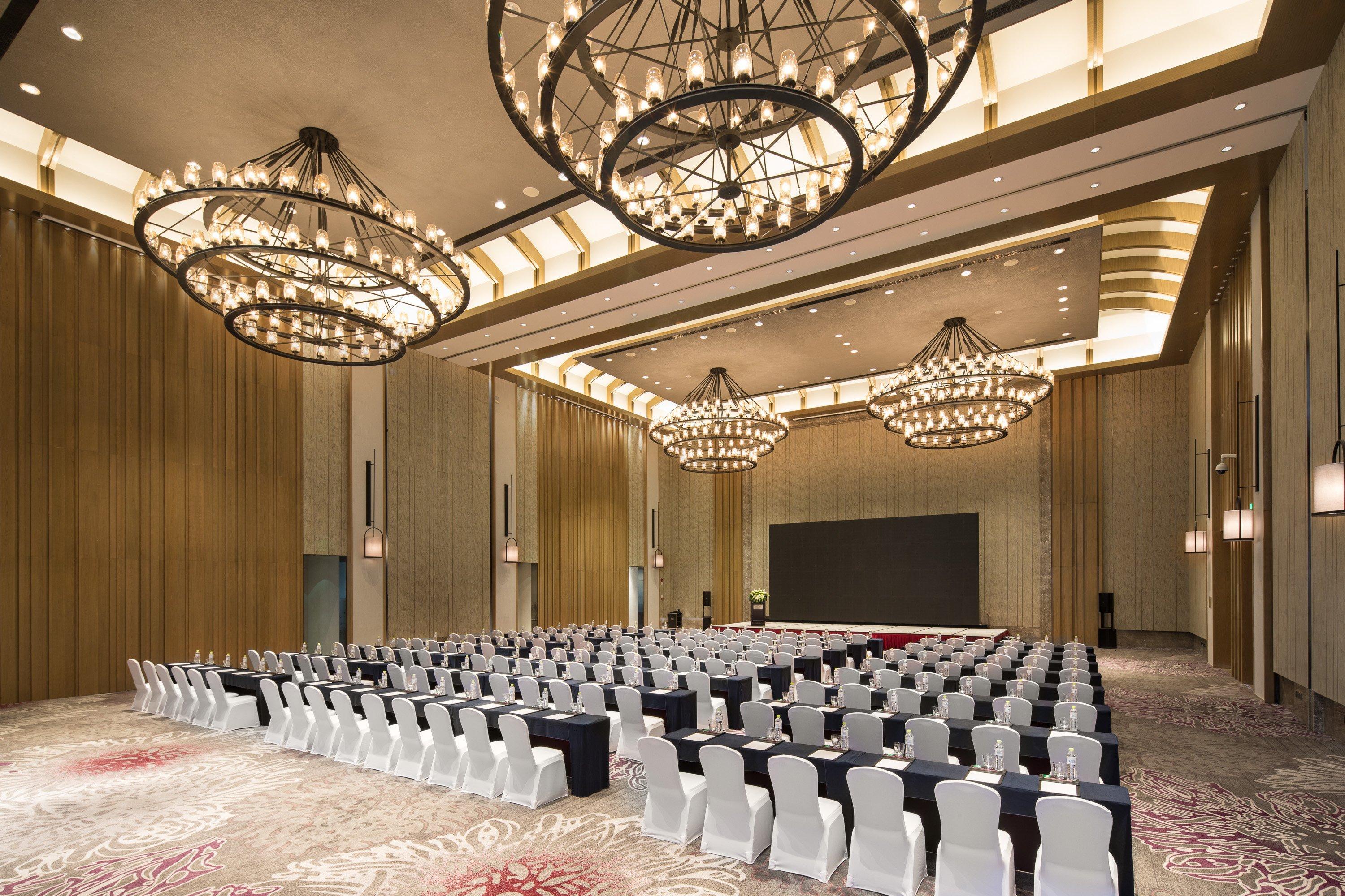 Hotel Crowne Plaza Qingdaoorientalmoviemetropolis By Ihg Extérieur photo