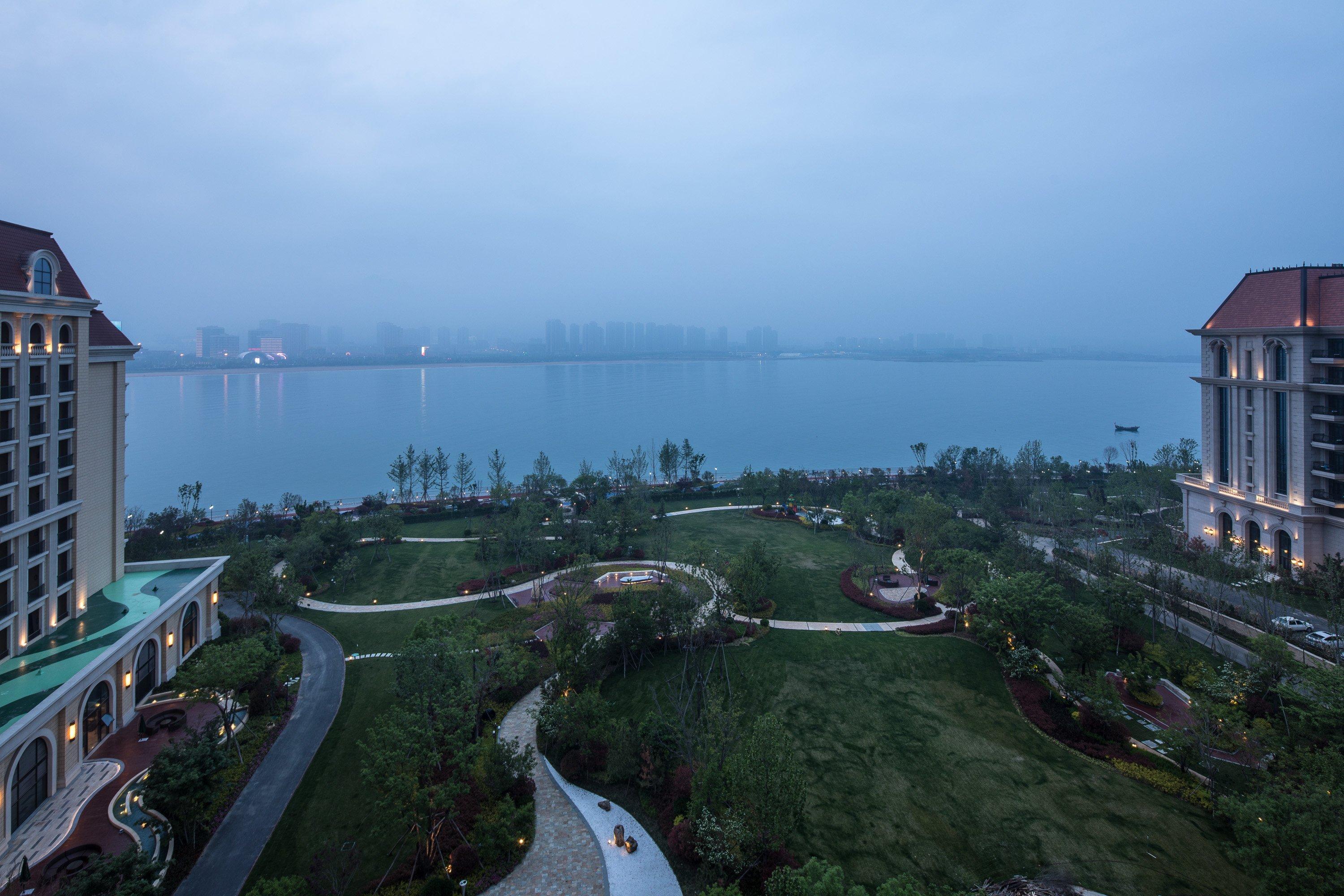 Hotel Crowne Plaza Qingdaoorientalmoviemetropolis By Ihg Extérieur photo