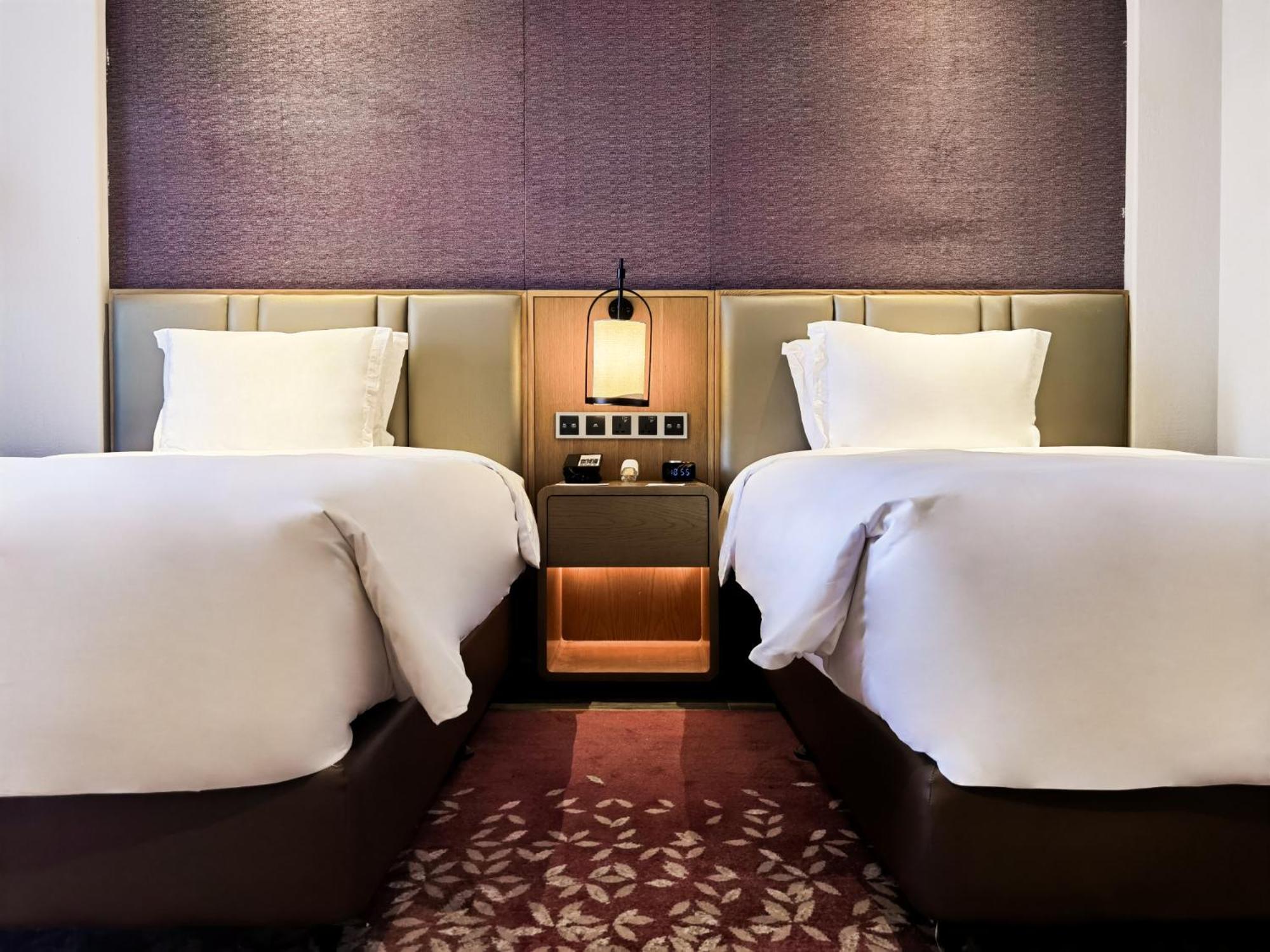 Hotel Crowne Plaza Qingdaoorientalmoviemetropolis By Ihg Extérieur photo